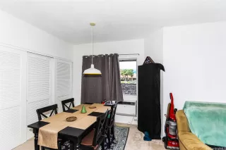 Photo #5: 202600263 Listing 