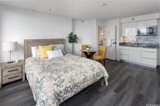 Photo #6: 202600266 Listing 