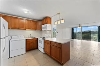 Photo #4: 202600313 Listing 