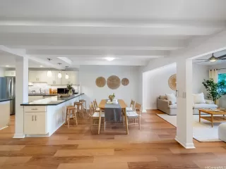 Photo #3: 202600328 Listing 