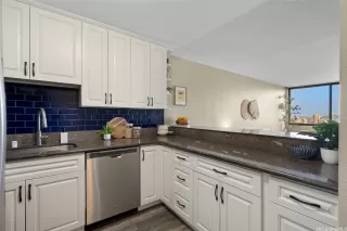 Photo #4: 202600365 Listing 