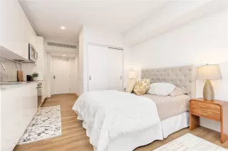 Photo #5: 202600373 Listing 