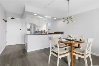 Photo #3: 202600409 Listing 