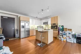 Photo #3: 202600410 Listing 