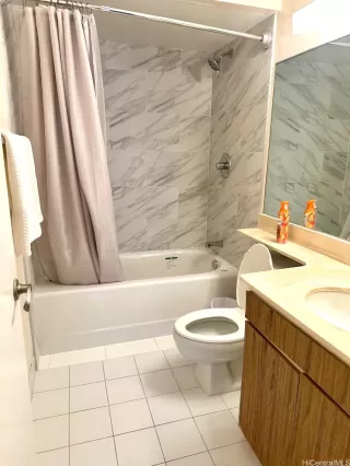 Photo #5: 202600438 Listing 