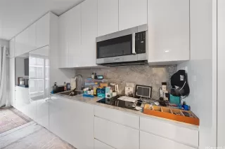 Photo #4: 202600446 Listing 