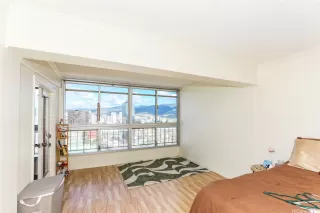 Photo #5: 202600447 Listing 