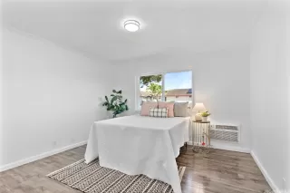 Photo #5: 202600454 Listing 