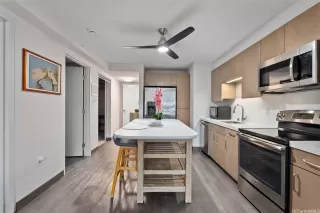 Photo #5: 202600463 Listing 