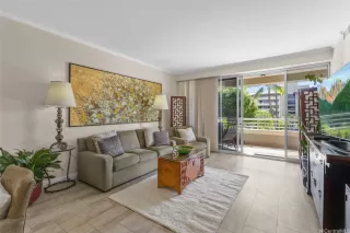 Photo #3: 202600479 Listing 