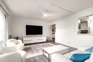 Photo #3: 202600486 Listing 