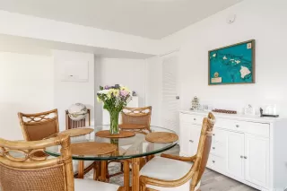 Photo #4: 202600486 Listing 