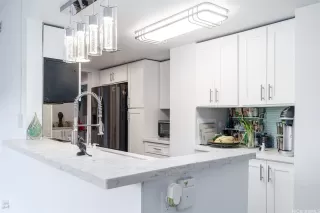 Photo #5: 202600486 Listing 