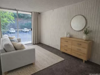 Photo #4: 202600492 Listing 