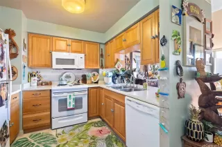 Photo #4: 202600539 Listing 