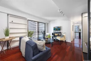 Photo #4: 202600544 Listing 