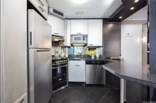 Photo #6: 202600544 Listing 