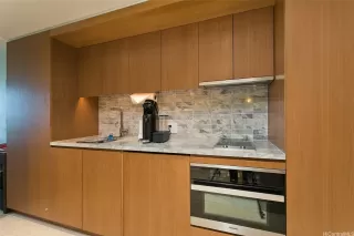 Photo #6: 202600562 Listing 