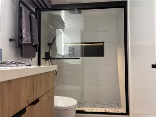 Photo #6: 202600563 Listing 