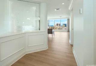 Photo #2: 202600568 Listing 