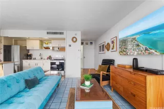 Photo #2: 202600607 Listing 