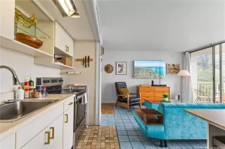 Photo #6: 202600607 Listing 