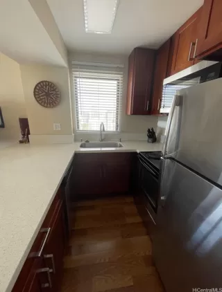 Photo #5: 202600626 Listing 