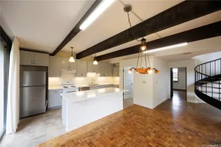 Photo #3: 202600634 Listing 