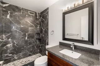 Photo #5: 202600660 Listing 