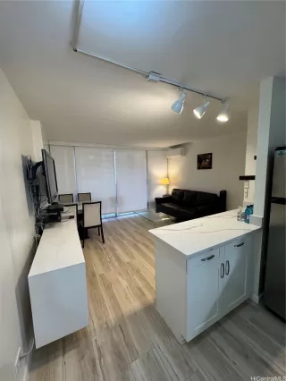 Photo #2: 202600671 Listing 