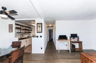 Photo #4: 202600675 Listing 