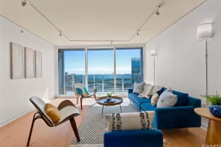 Photo #5: 202600679 Listing 