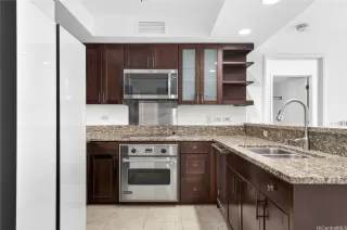 Photo #3: 202600684 Listing 