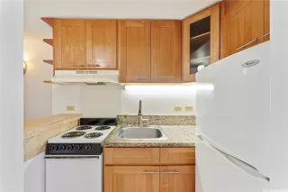 Photo #3: 202600687 Listing 