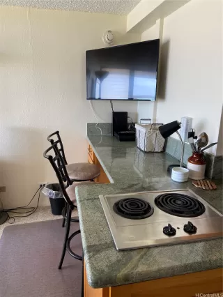 Photo #2: 202600693 Listing 