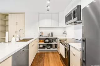 Photo #6: 202600707 Listing 