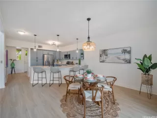 Photo #4: 202600709 Listing 