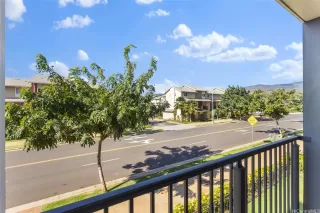 Photo #4: 202600739 Listing 