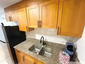 Photo #6: 202600754 Listing 