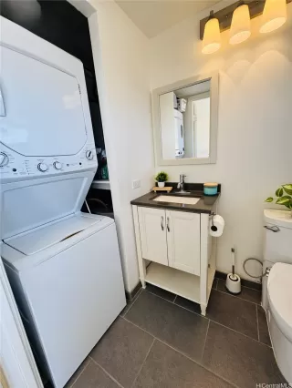 Photo #4: 202600799 Listing 