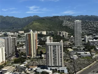 Photo #6: 202600799 Listing 