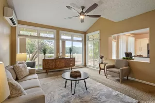 Photo #2: 202600831 Listing 