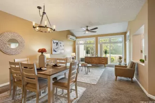 Photo #5: 202600831 Listing 