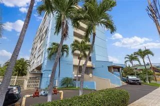 Photo #2: 202600847 Listing 