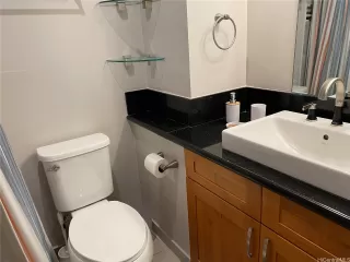 Photo #6: 202600853 Listing 