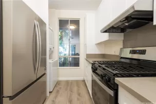 Photo #5: 202600855 Listing 