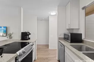 Photo #3: 202600862 Listing 