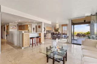 Photo #5: 202600868 Listing 