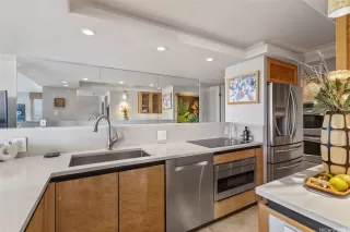 Photo #6: 202600868 Listing 