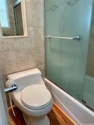 Photo #6: 202600875 Listing 